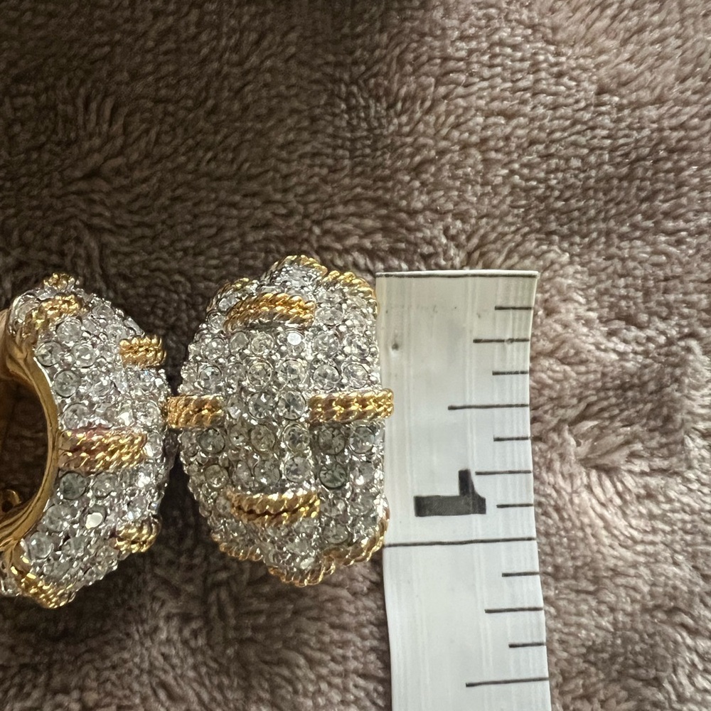 Vintage 80’s Swarovski Crystal Clip Earrings. - Picture 4 of 8